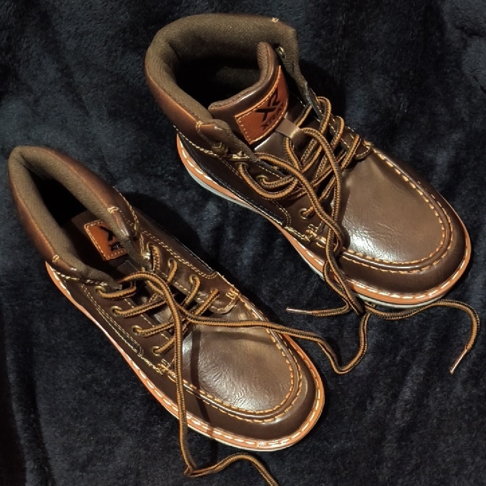 Brown Leather Ankle Boots with Moccasin Stitching